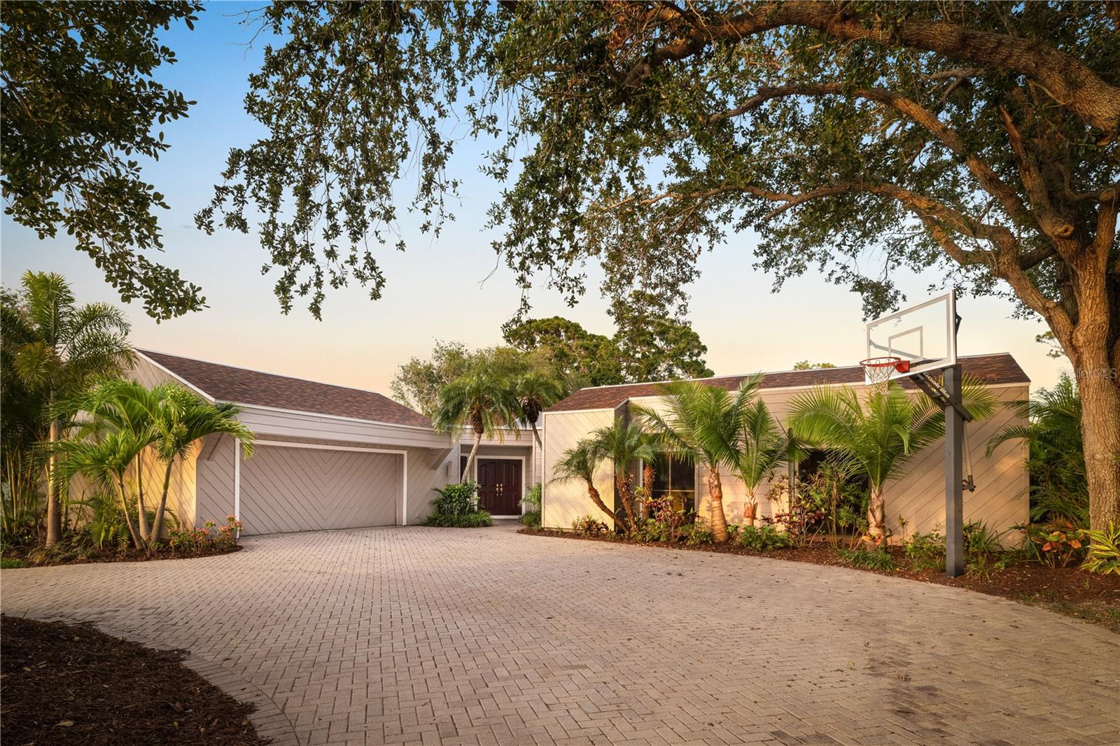 Details for 3658 Torrey Pines Way, SARASOTA, FL 34238