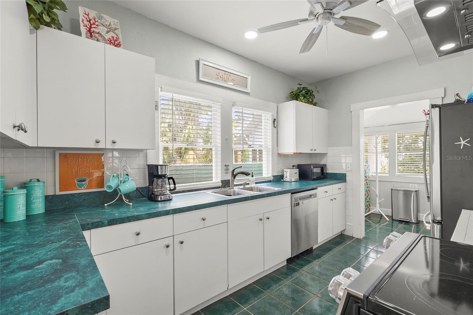 Image 27 of 58 For 403 29th Street Nw