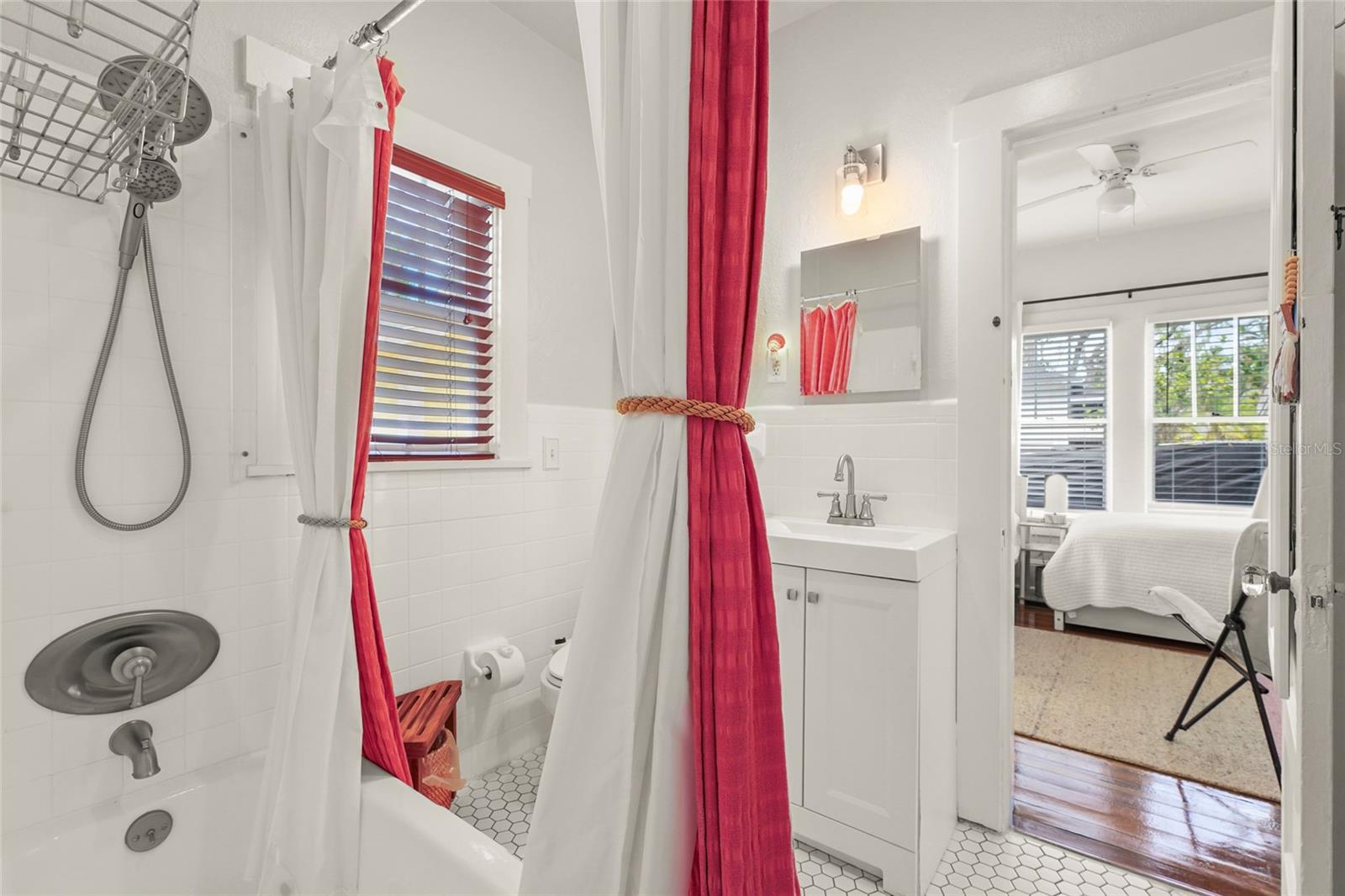 Image 34 of 58 For 403 29th Street Nw