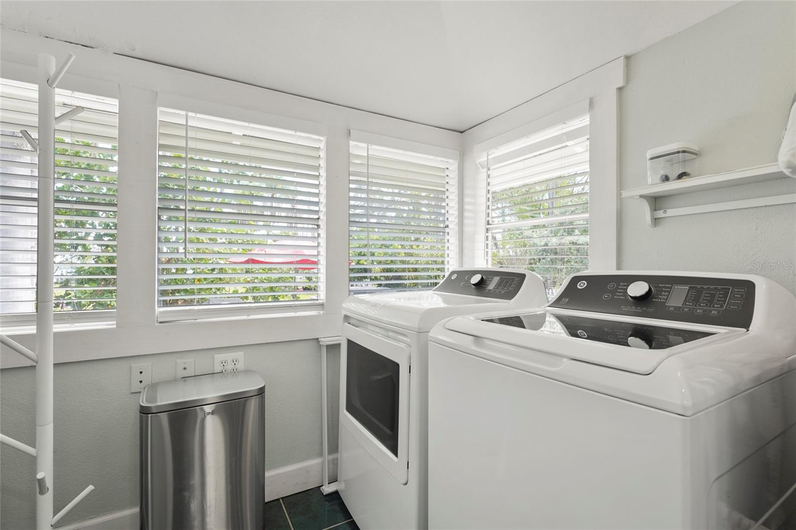 Image 40 of 58 For 403 29th Street Nw