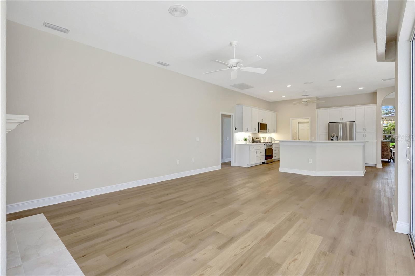 Image 24 of 82 For 11328 Rivers Bluff Circle