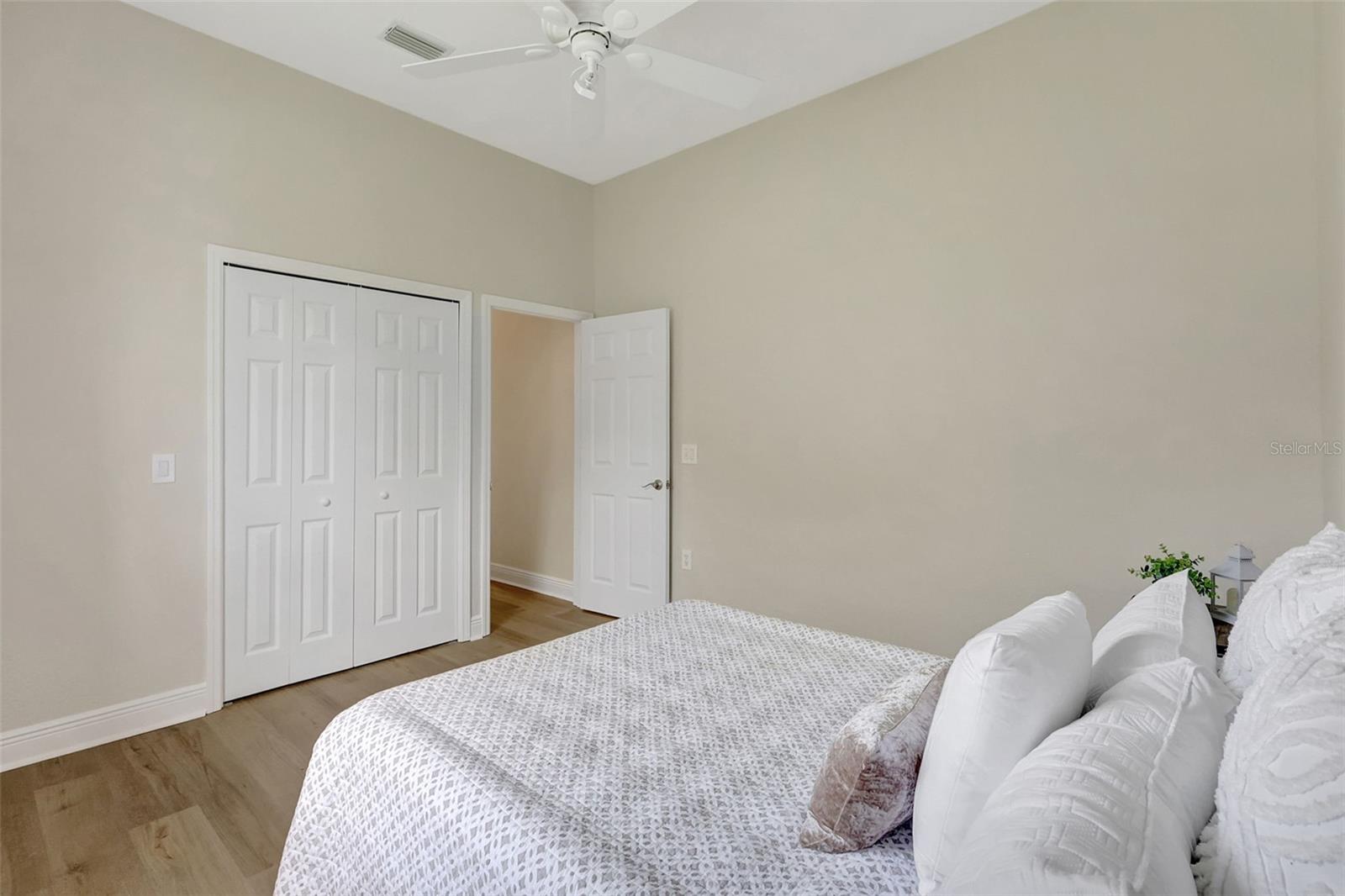 Image 39 of 82 For 11328 Rivers Bluff Circle