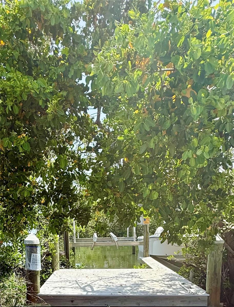 Image 2 of 7 For 8301 Marina Drive 10