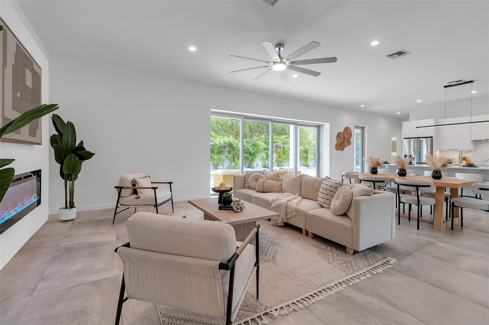 Image 14 of 53 For 2124 Clematis Place