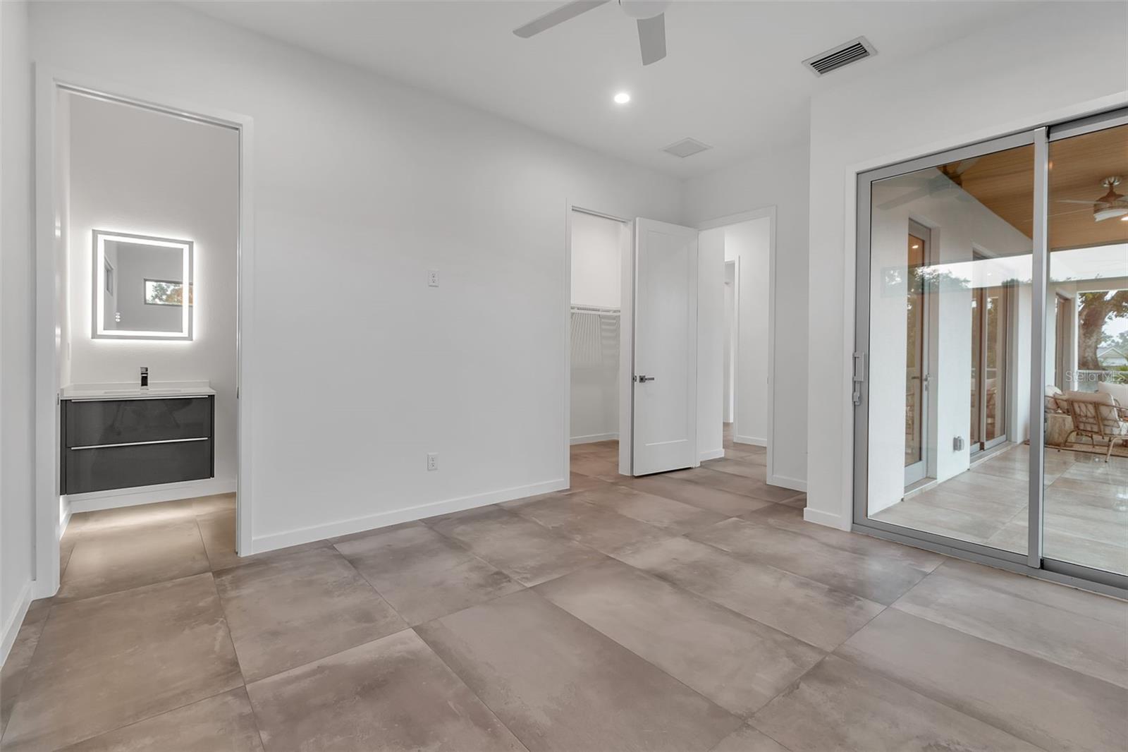 Image 42 of 53 For 2124 Clematis Place