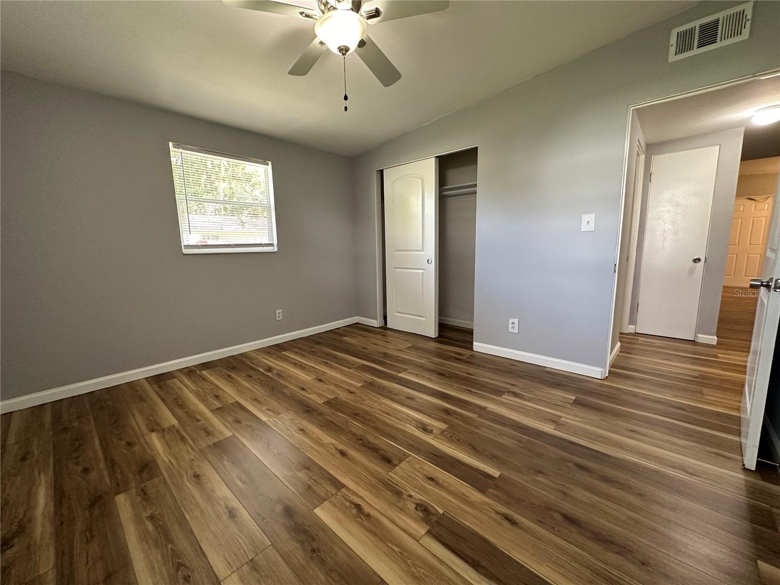 Image 12 of 47 For 704 38th Street W