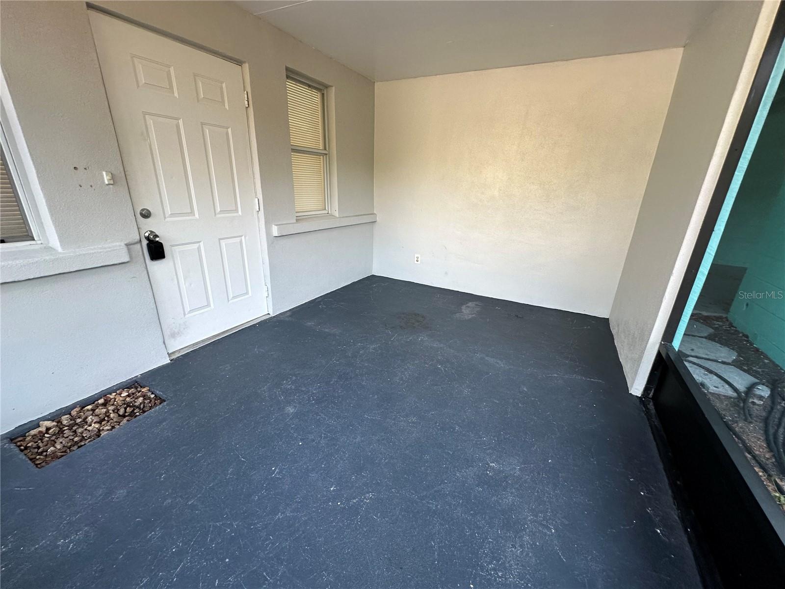 Image 26 of 47 For 704 38th Street W