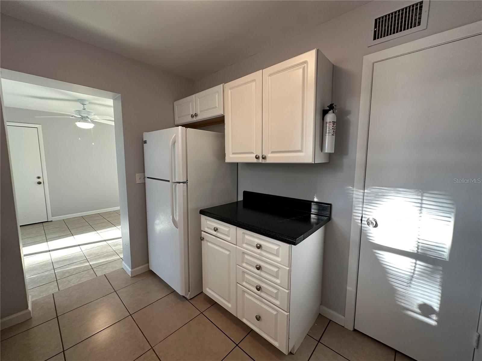 Image 39 of 47 For 704 38th Street W