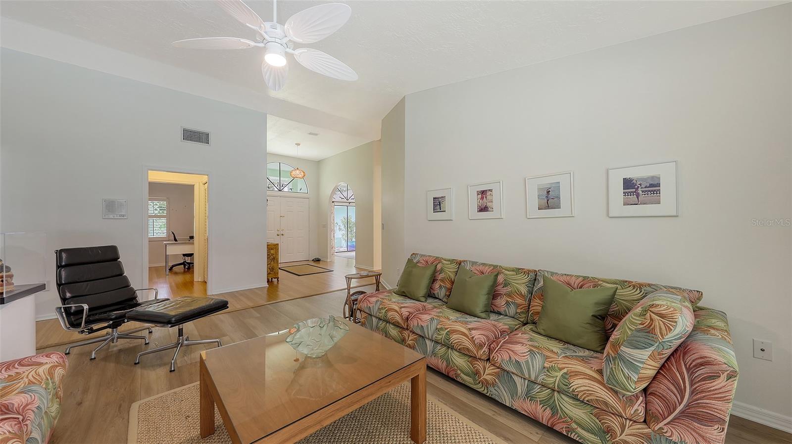 Image 14 of 80 For 7604 Weeping Willow Circle