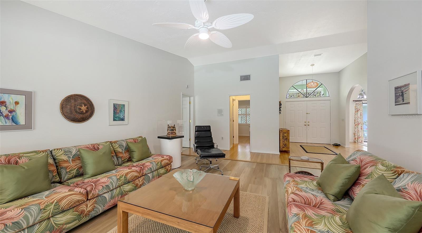 Image 15 of 80 For 7604 Weeping Willow Circle