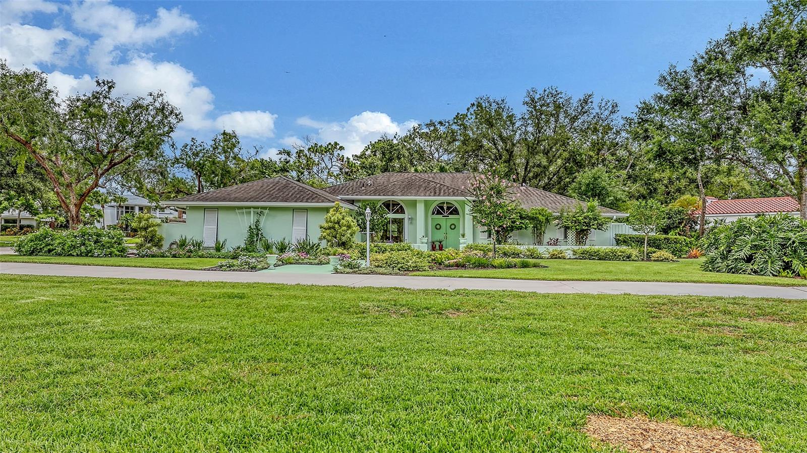 Image 2 of 80 For 7604 Weeping Willow Circle