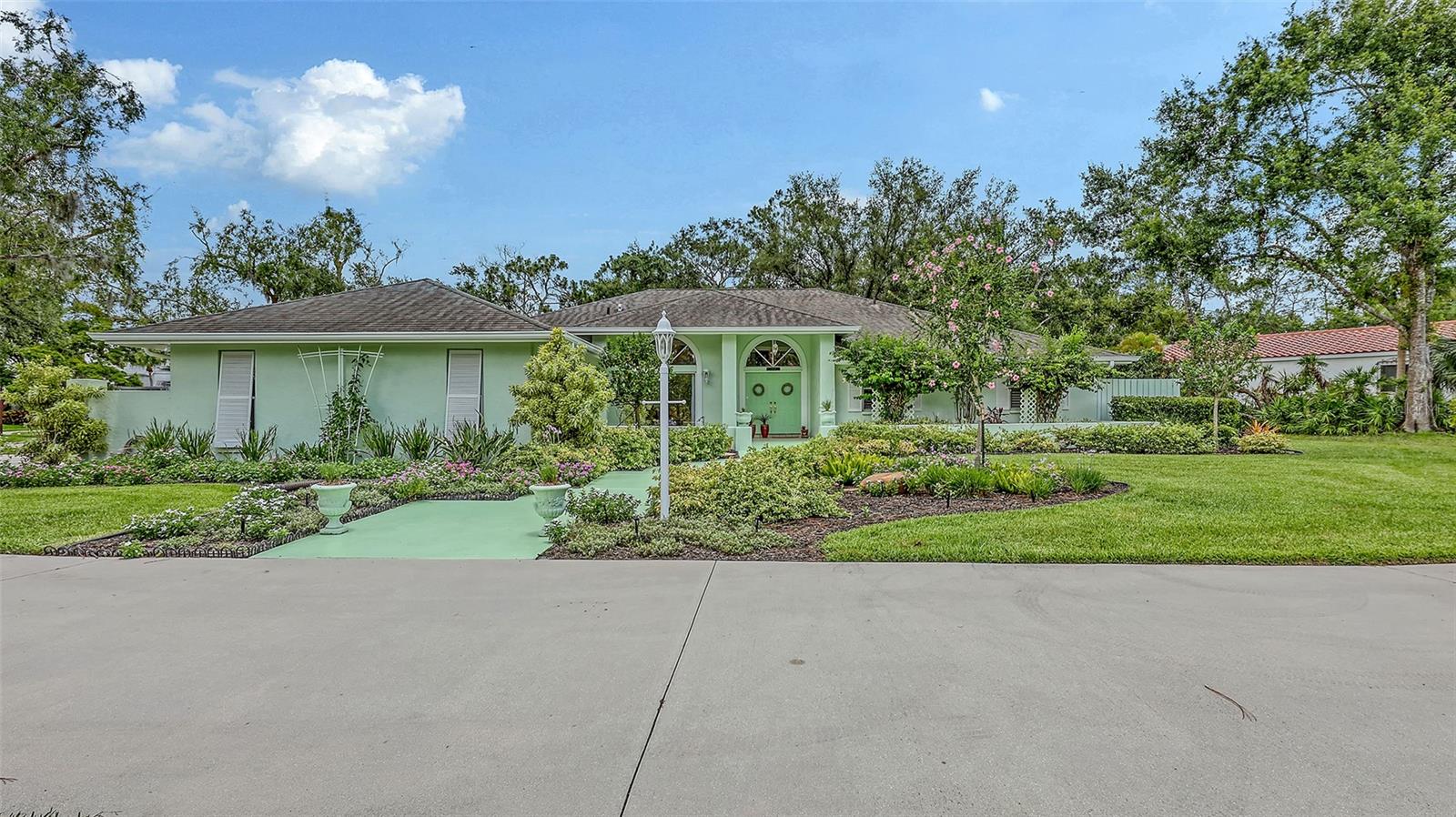 Image 5 of 80 For 7604 Weeping Willow Circle