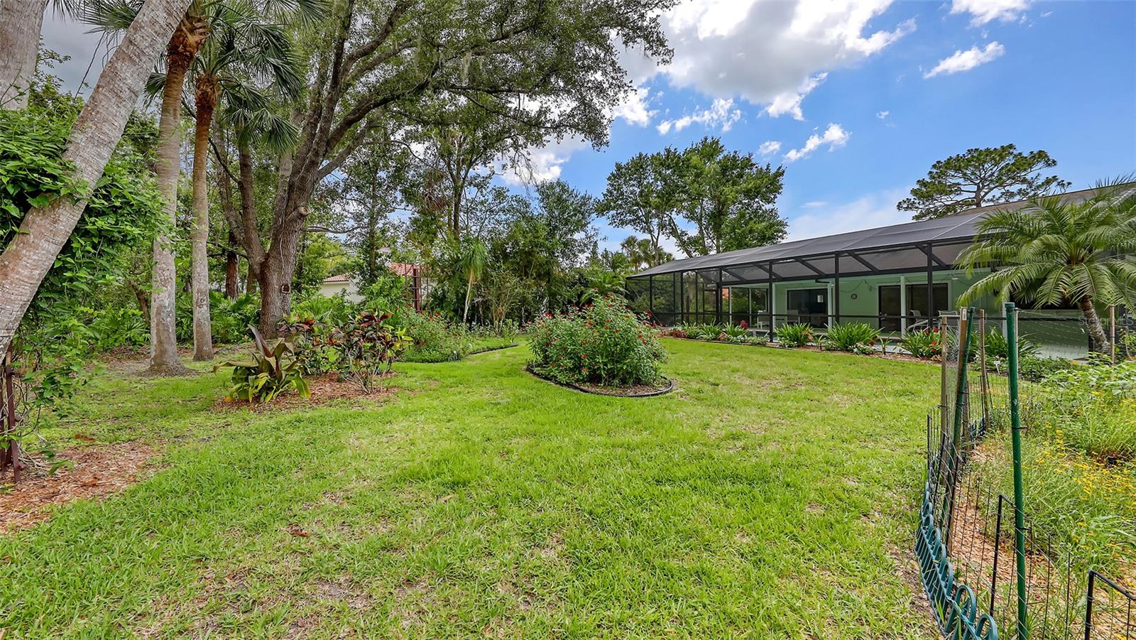 Image 64 of 80 For 7604 Weeping Willow Circle
