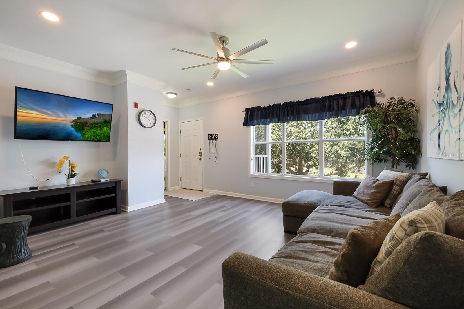 Image 21 of 39 For 4802 51st Street W 1103