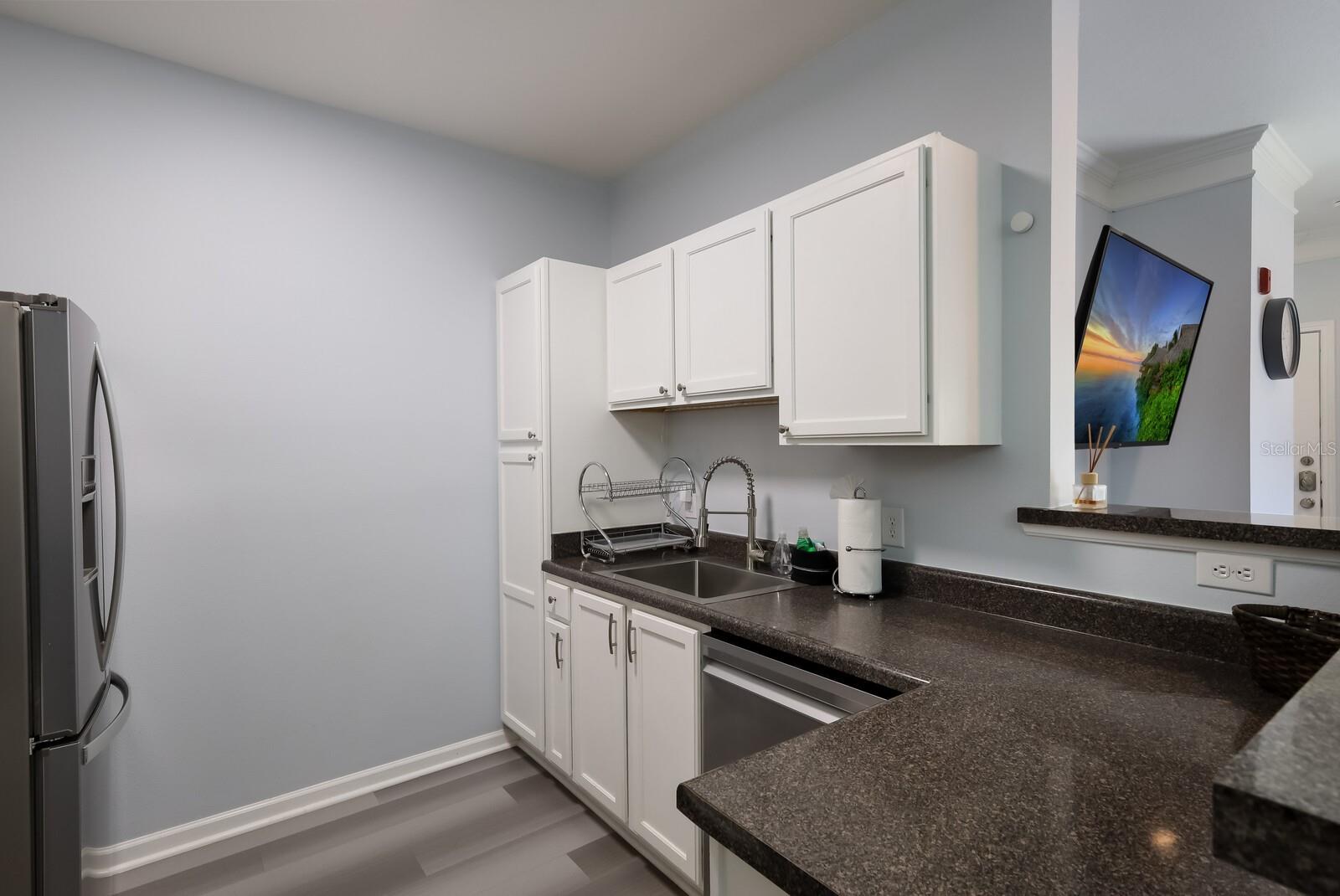 Image 9 of 39 For 4802 51st Street W 1103
