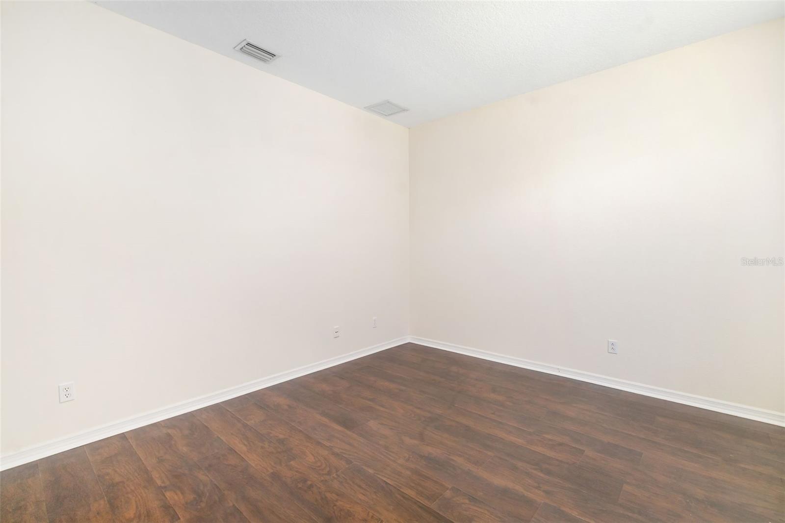 Image 30 of 81 For 7727 Heyward Circle