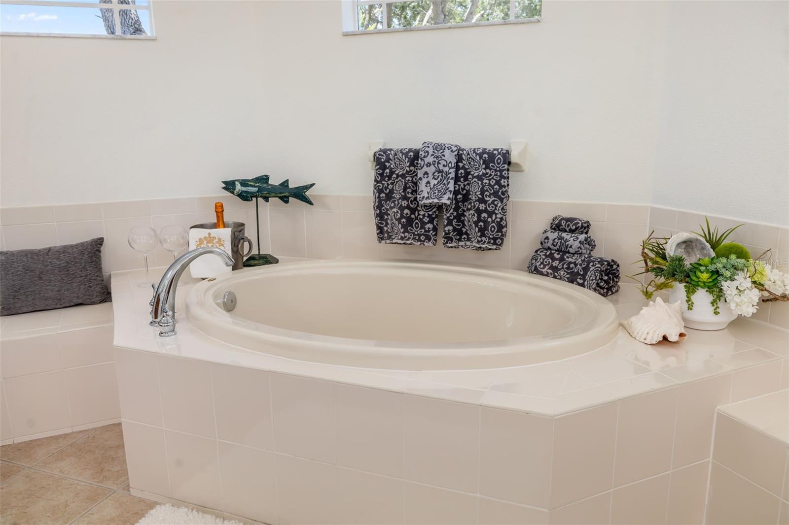Image 31 of 81 For 7727 Heyward Circle