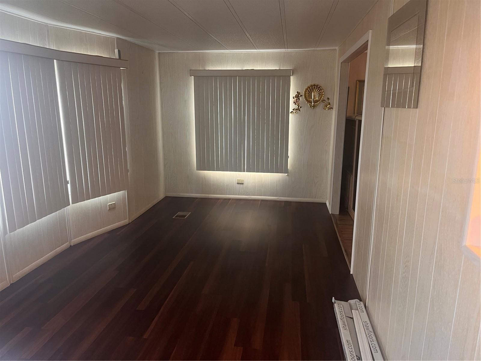 Image 13 of 23 For 5316 53rd Avenue E Q116