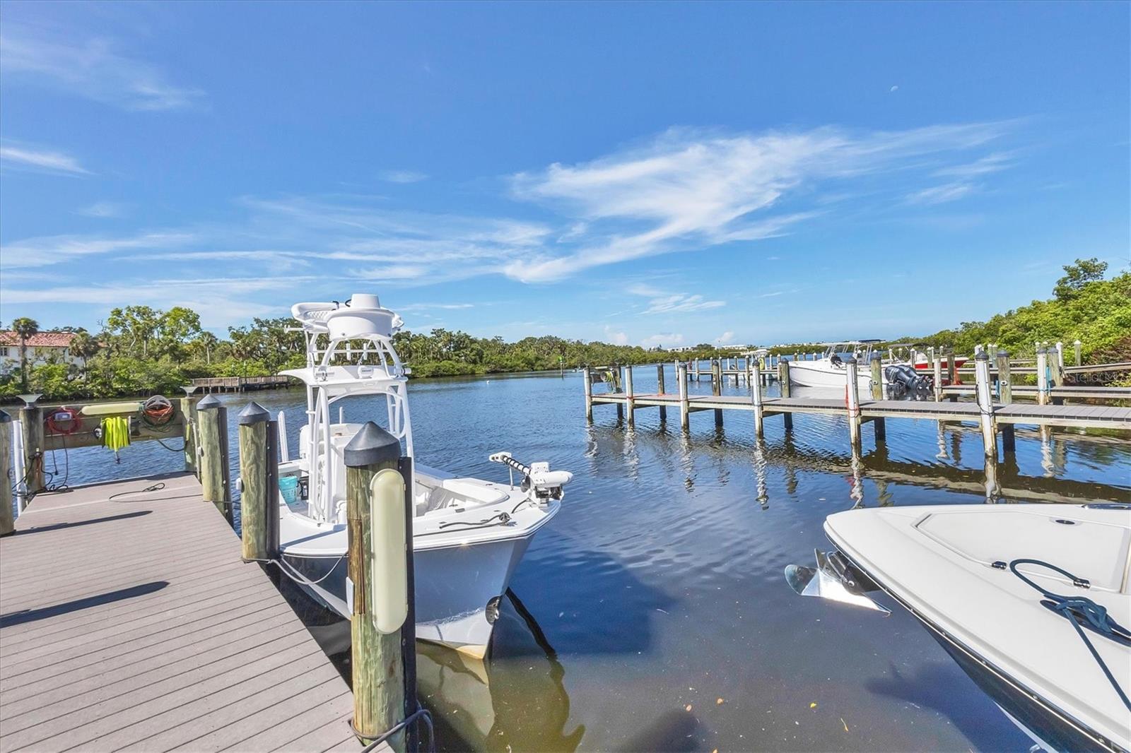 Image 23 of 31 For 1780 Phillippi Shores Drive E1-46