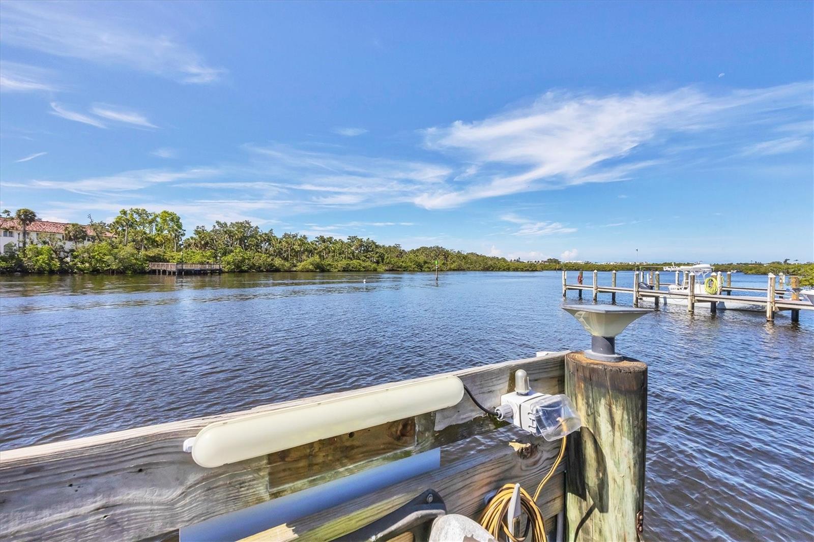 Image 24 of 31 For 1780 Phillippi Shores Drive E1-46