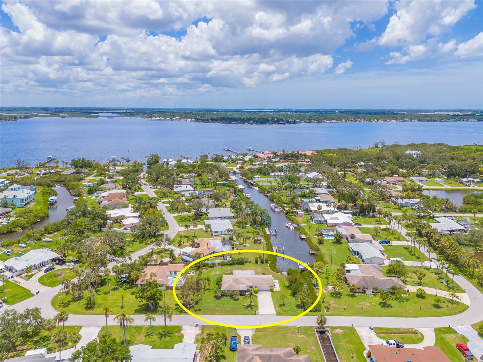 Details for 336 Highland Shores Dr, ELLENTON, FL 34222