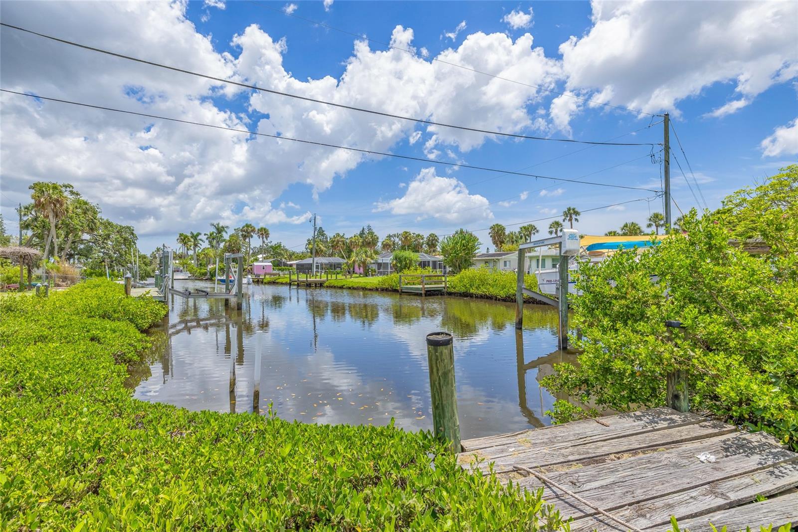 Image 2 of 51 For 336 Highland Shores Dr