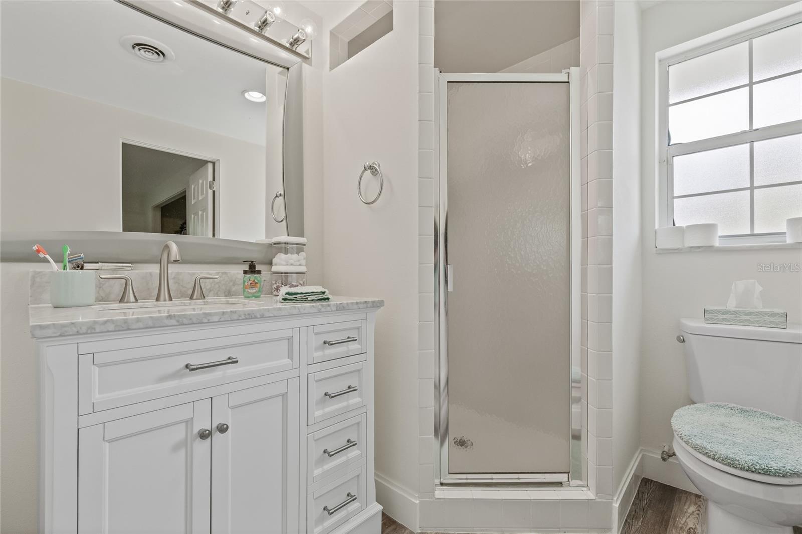 Image 35 of 51 For 336 Highland Shores Dr