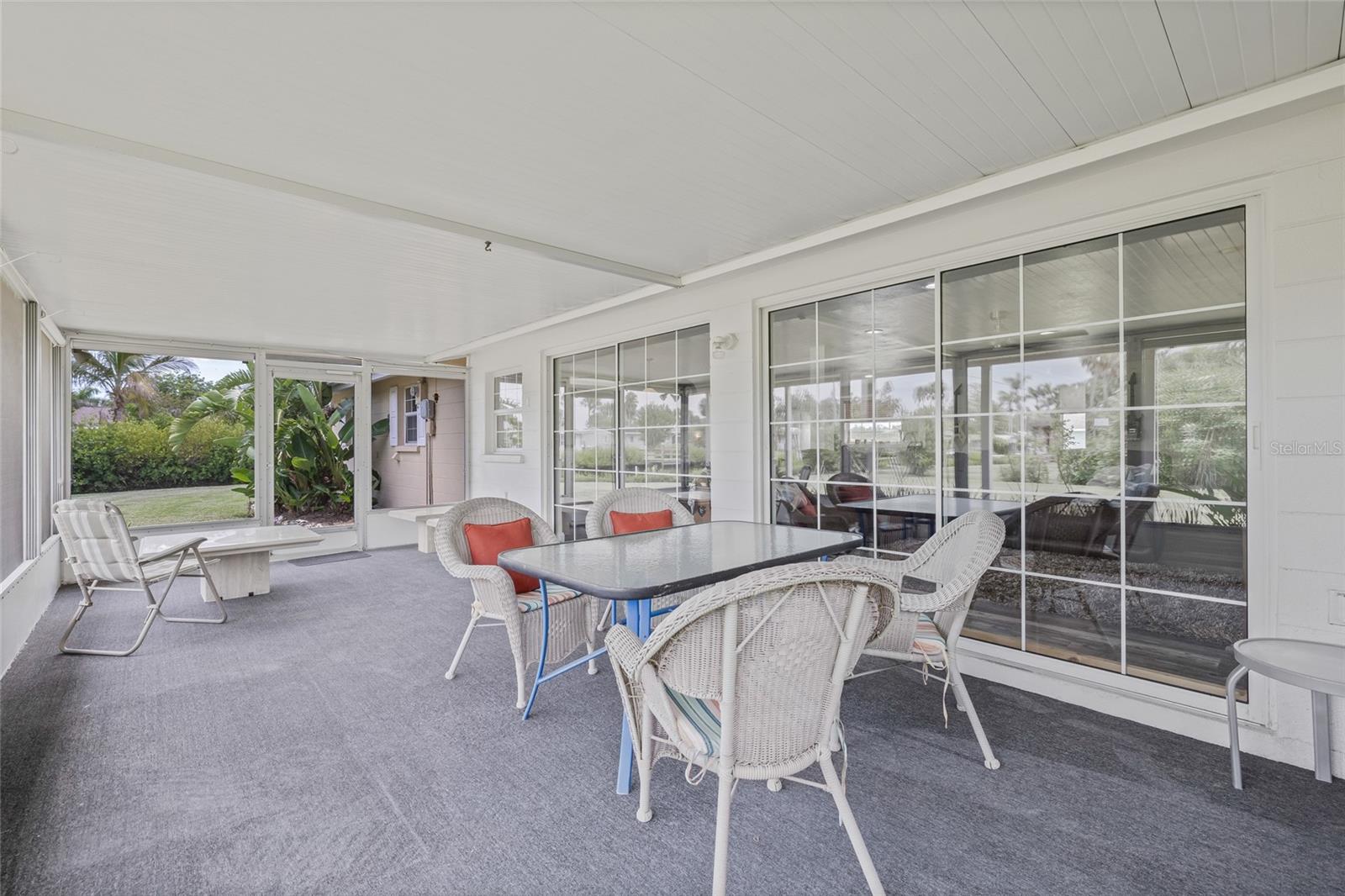 Image 39 of 51 For 336 Highland Shores Dr