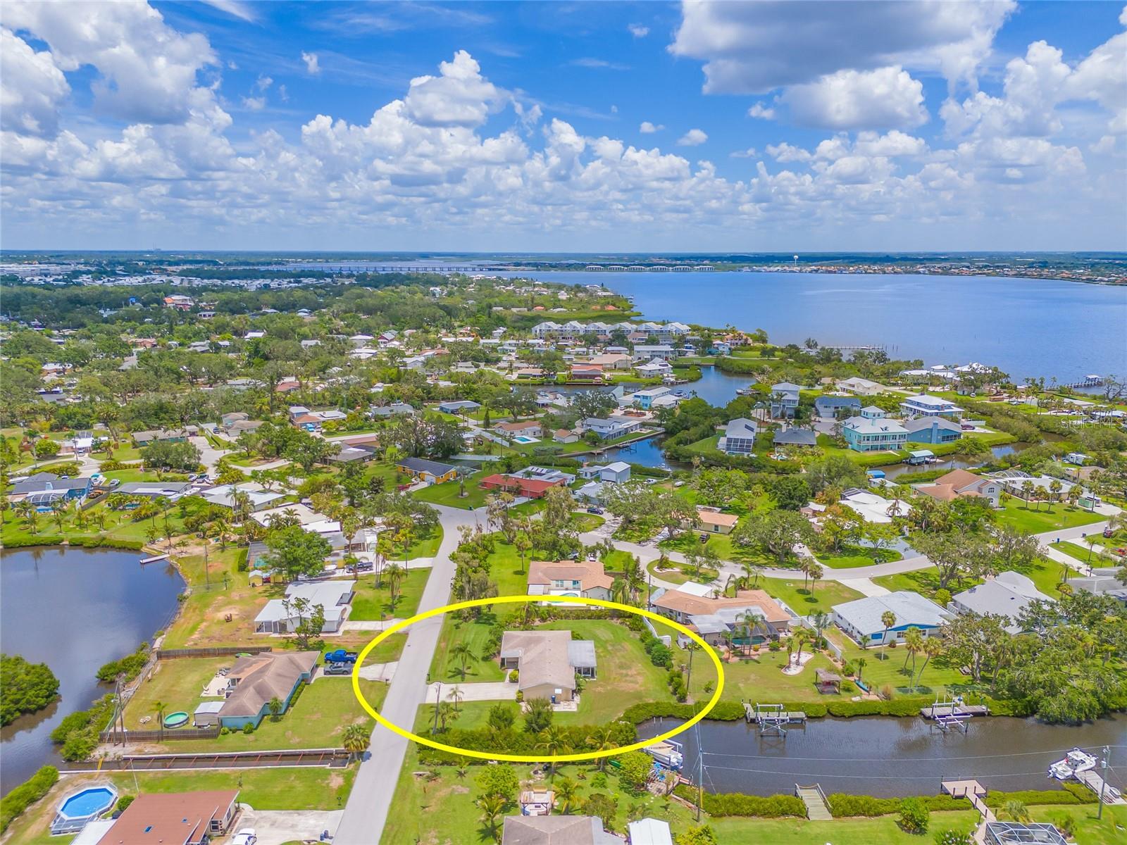 Image 47 of 51 For 336 Highland Shores Dr