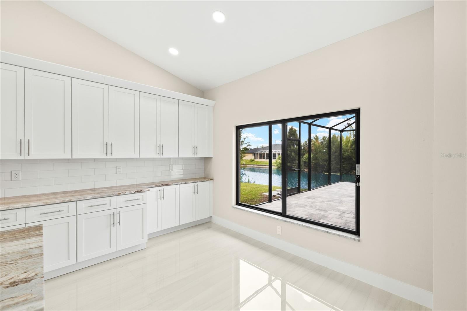 Image 10 of 37 For 225 8th Terrace
