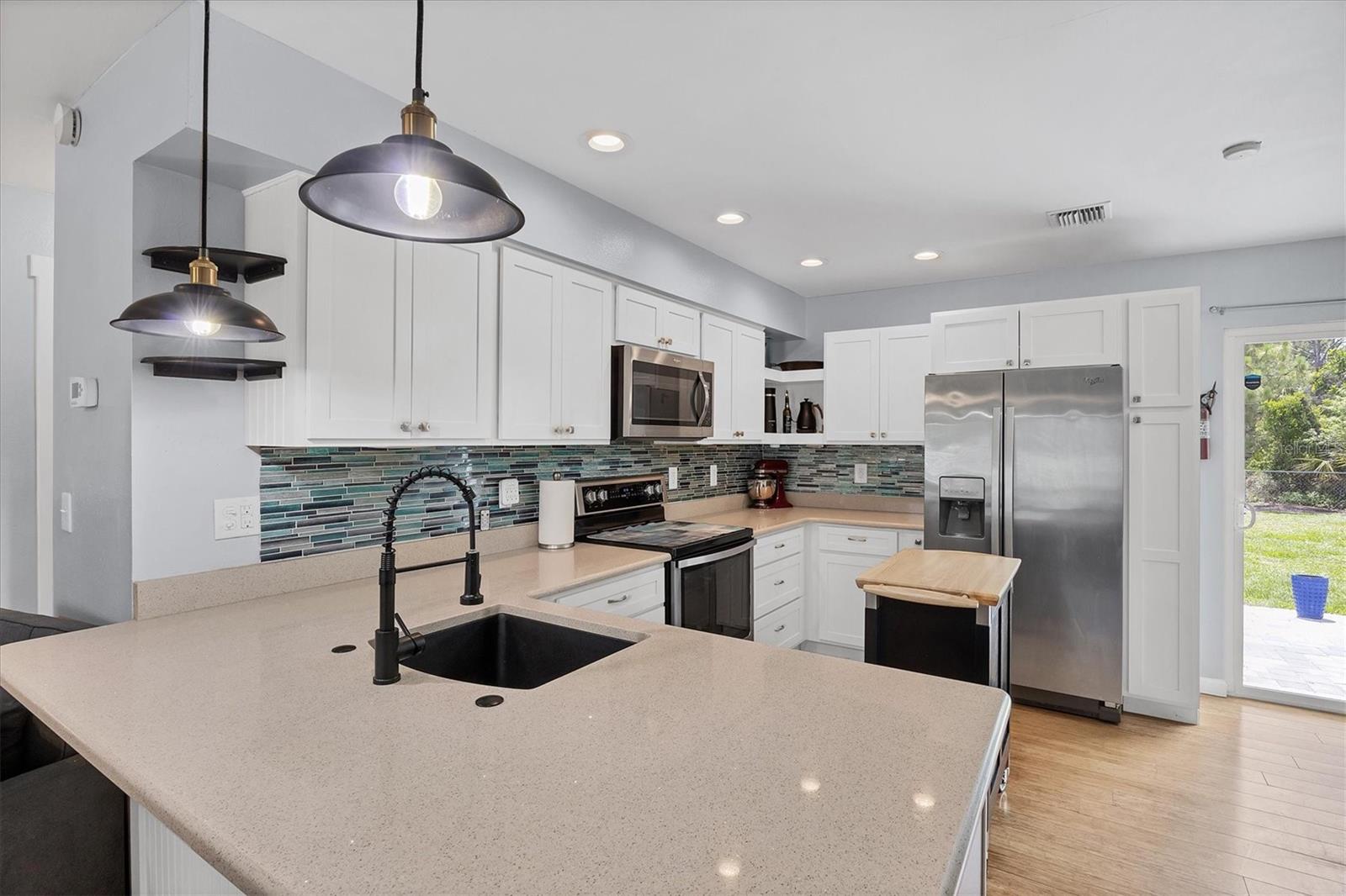 Image 12 of 31 For 1778 Salford Boulevard