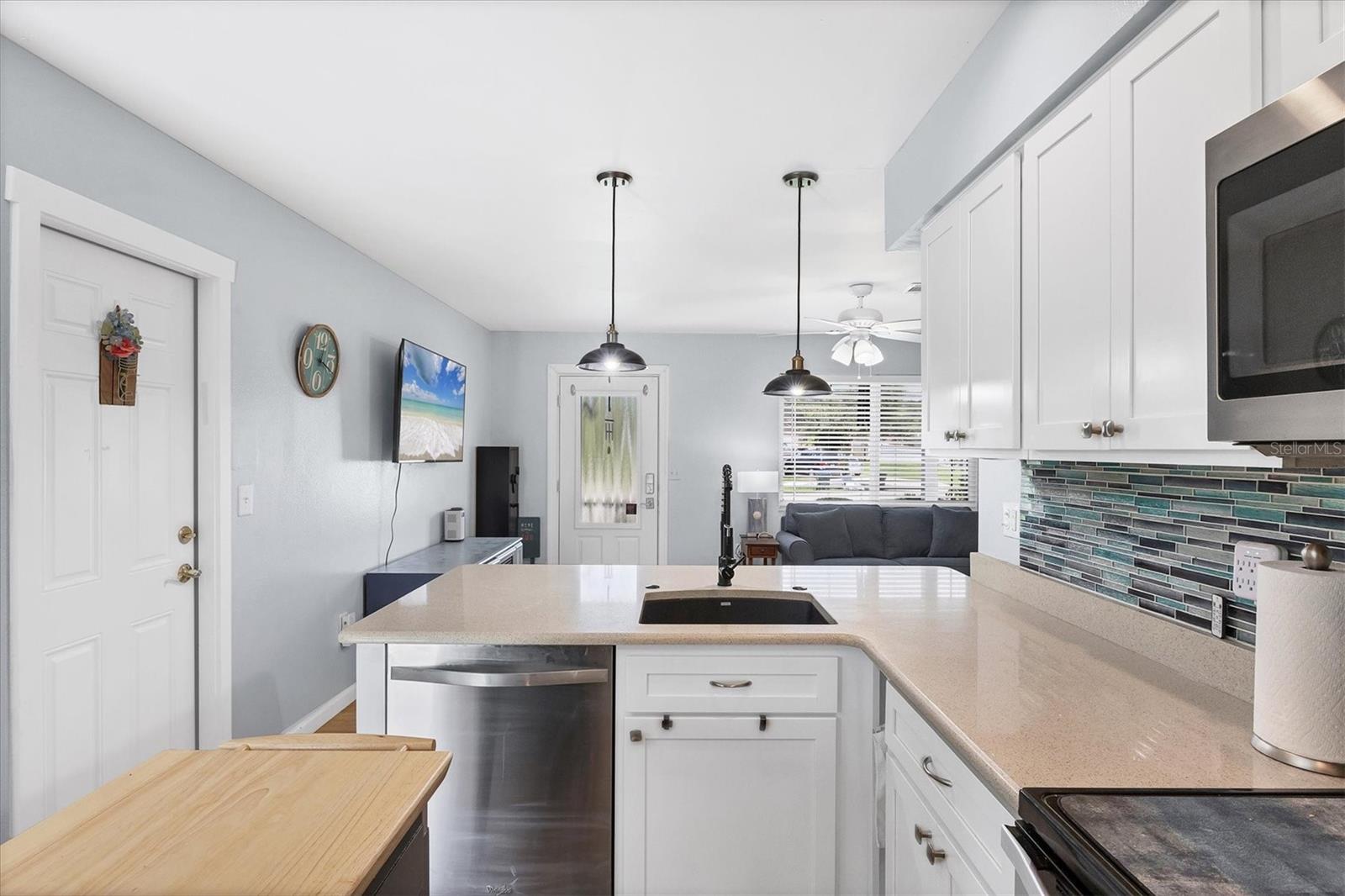 Image 15 of 31 For 1778 Salford Boulevard