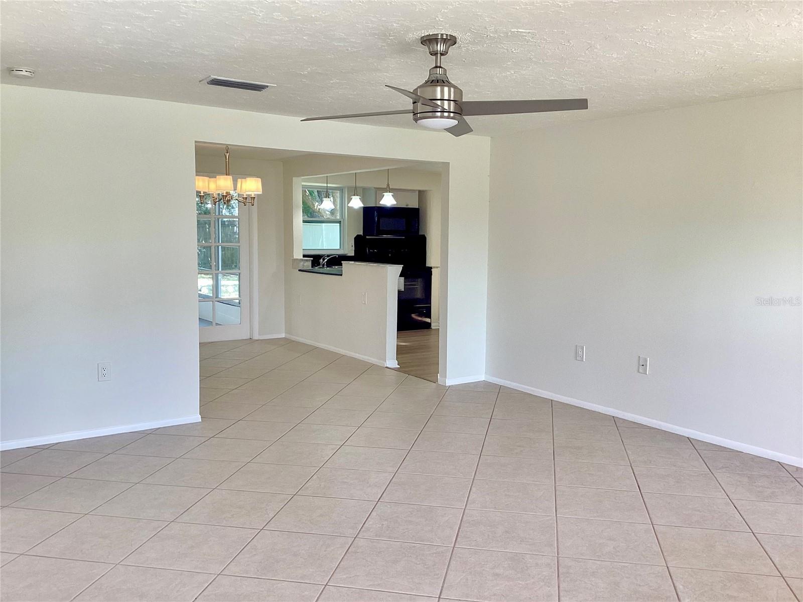 Image 4 of 20 For 4112 Cochise Terrace