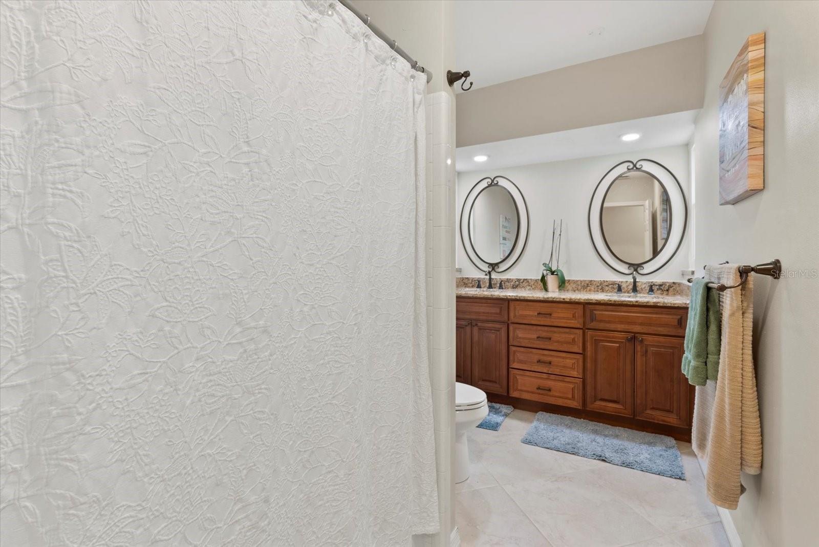 Image 27 of 47 For 538 Magellan Drive