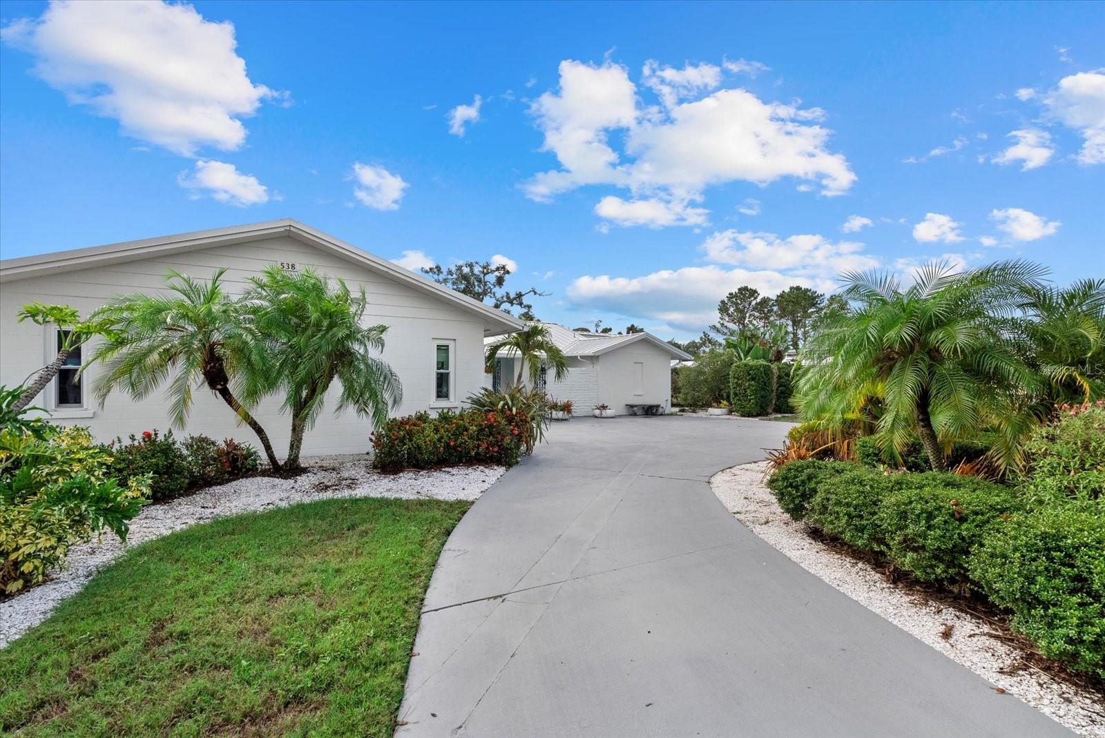 Image 7 of 47 For 538 Magellan Drive