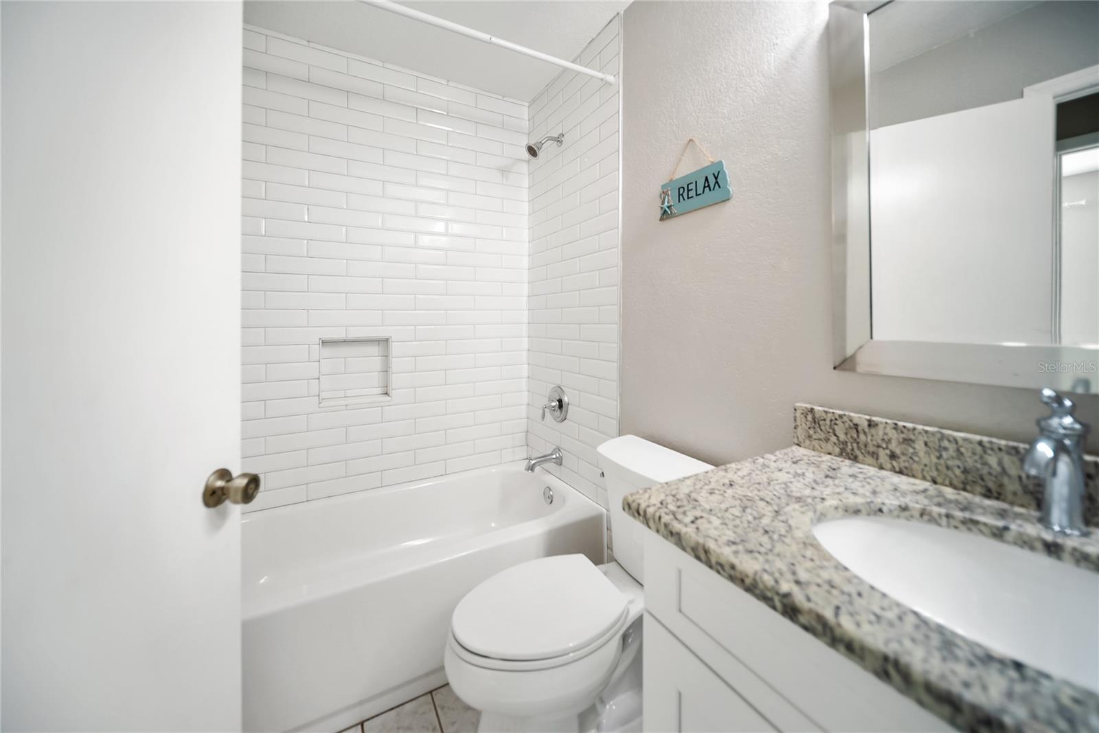 Image 35 of 48 For 16834 Toledo Blade Boulevard