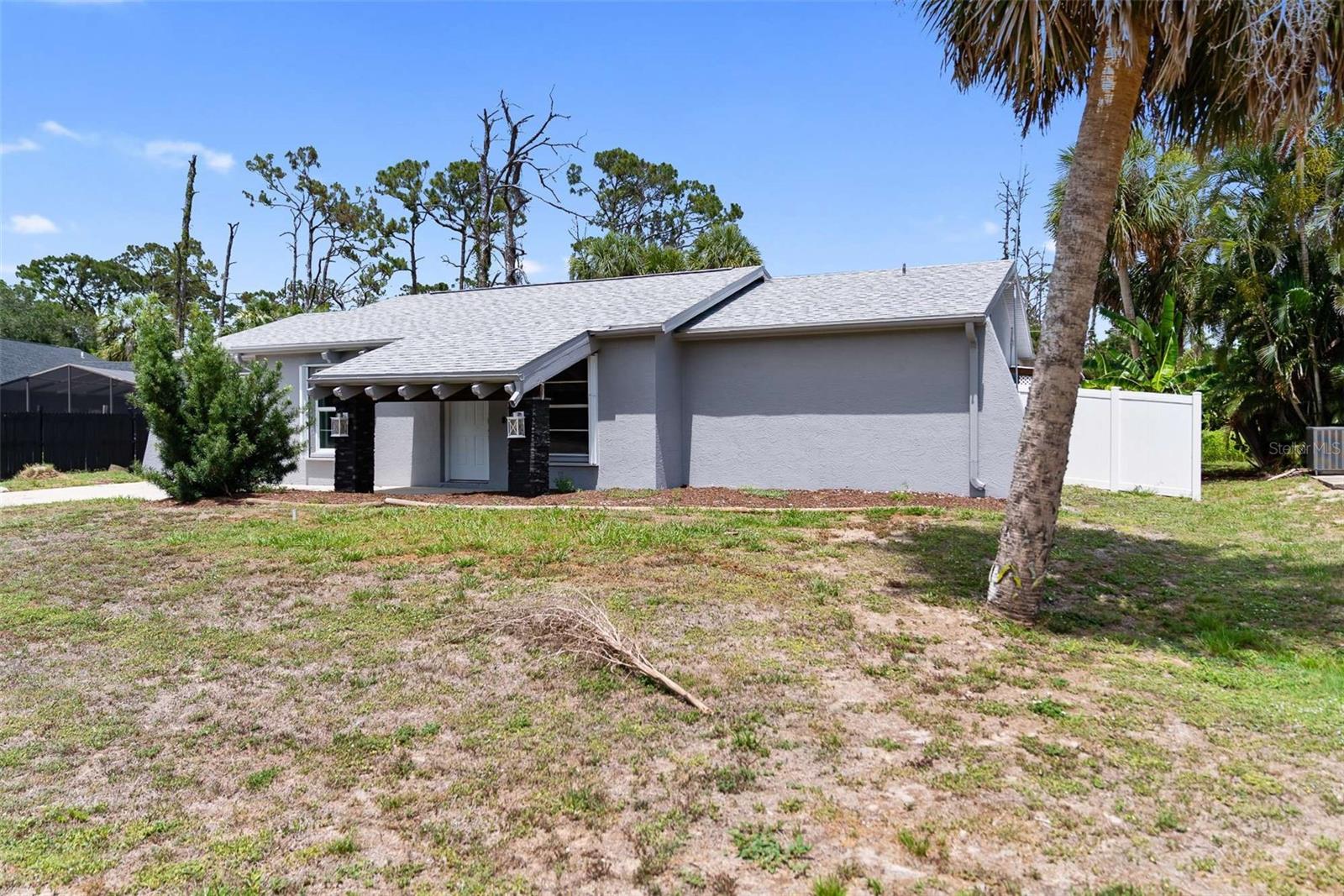 Image 6 of 48 For 16834 Toledo Blade Boulevard