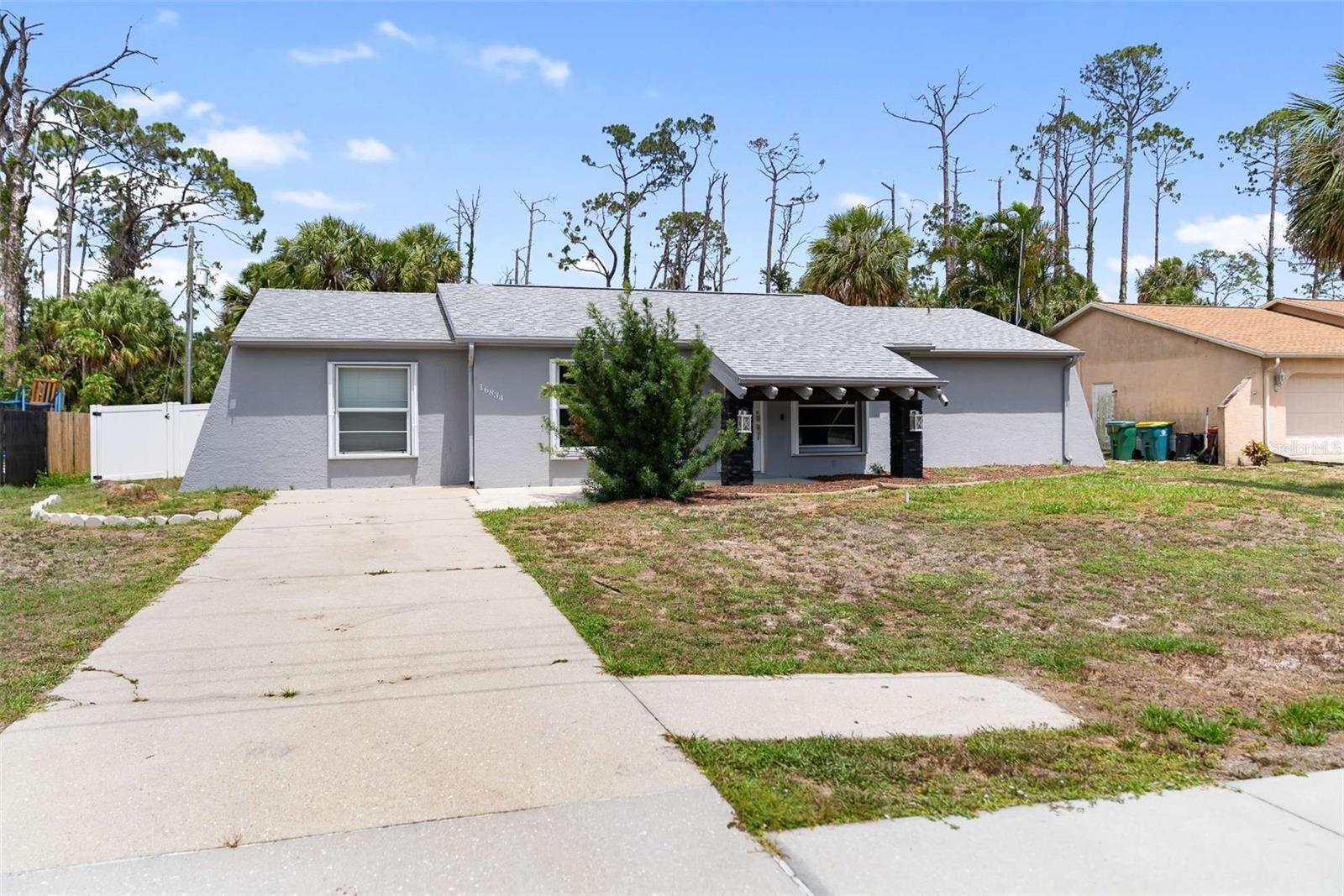 Image 7 of 48 For 16834 Toledo Blade Boulevard