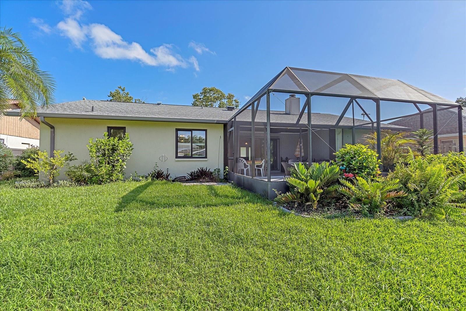 Image 16 of 35 For 4814 Country Oaks Boulevard