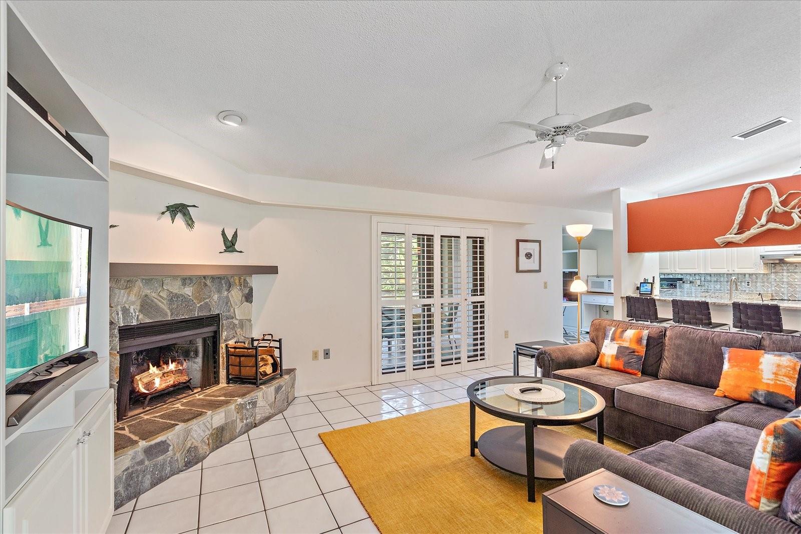 Image 29 of 35 For 4814 Country Oaks Boulevard