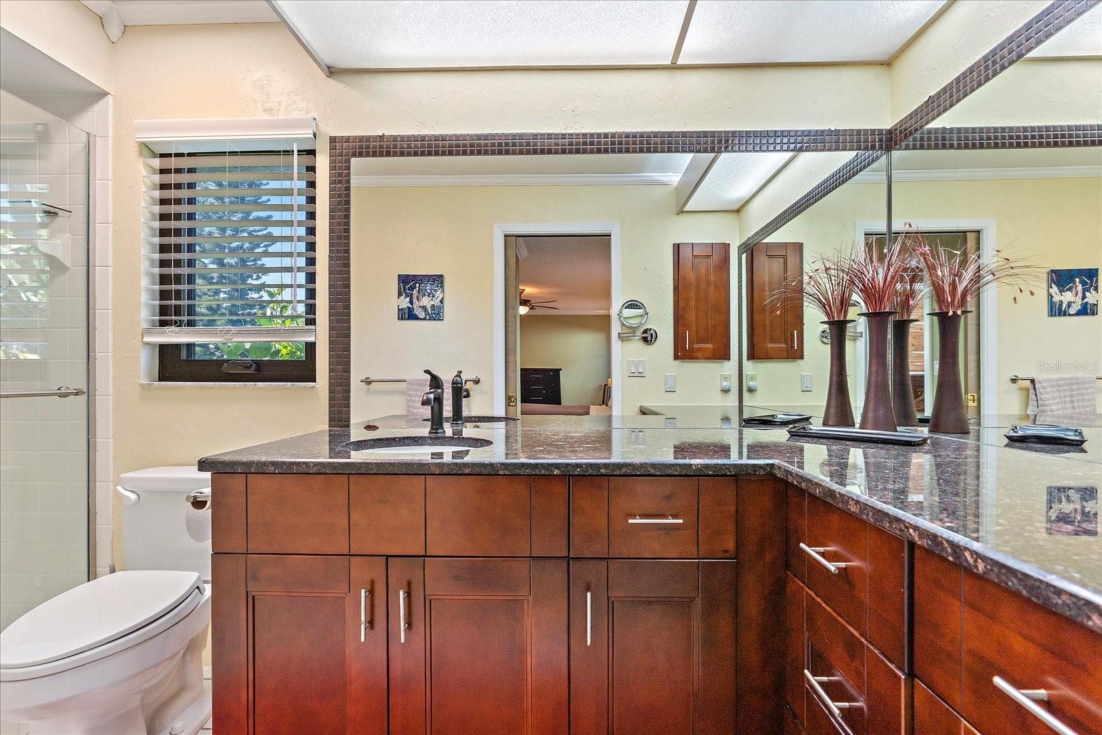Image 32 of 35 For 4814 Country Oaks Boulevard