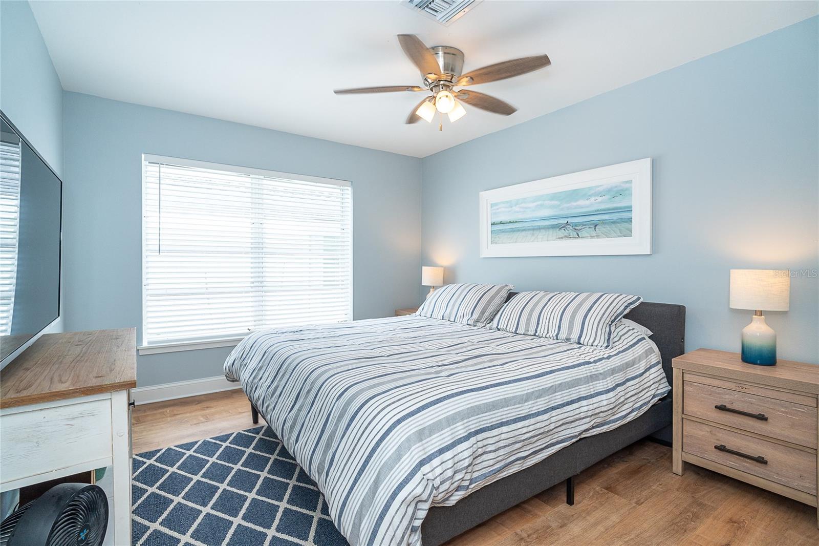Image 18 of 49 For 6005 Beach Road 16