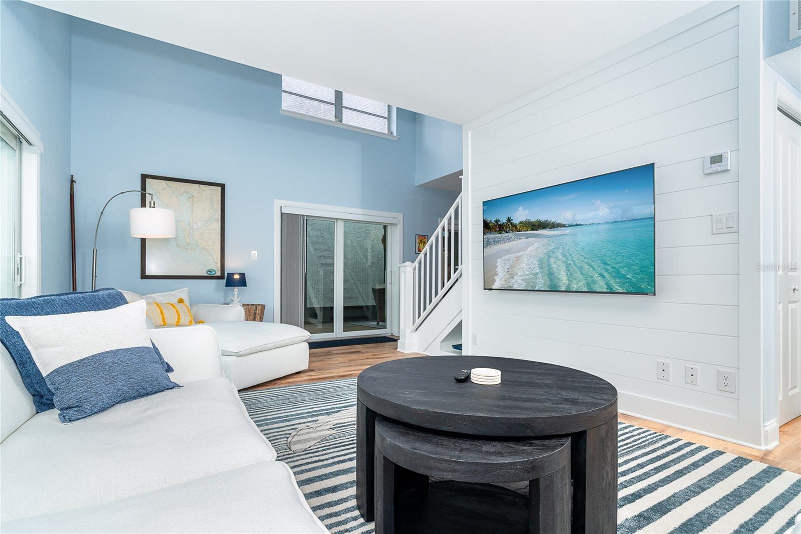 Image 3 of 49 For 6005 Beach Road 16