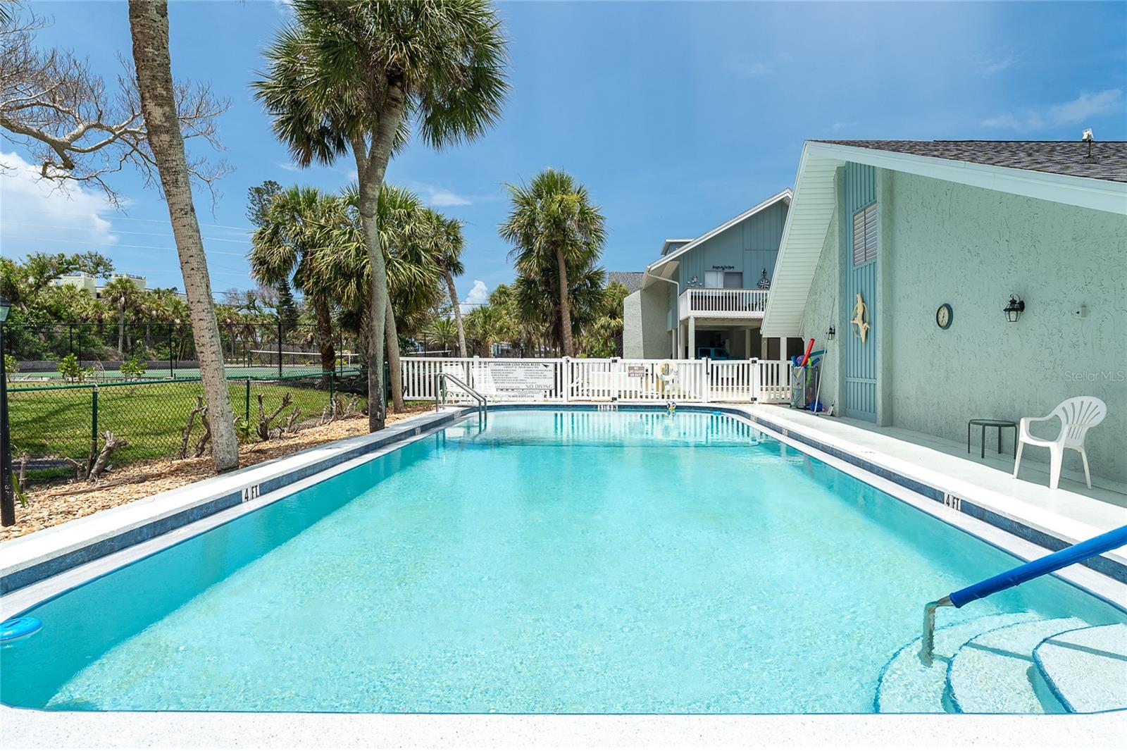 Image 40 of 49 For 6005 Beach Road 16