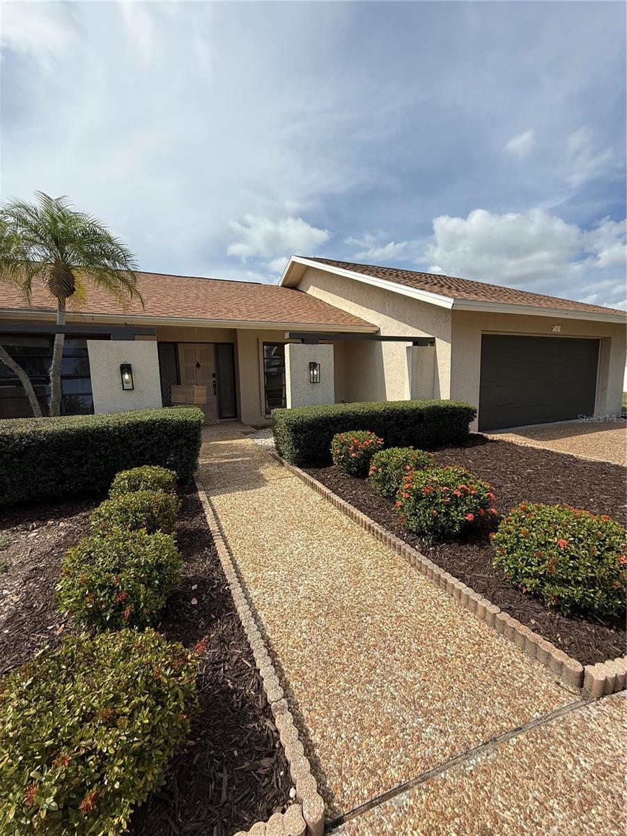 Image 2 of 7 For 5049 Inverness Drive