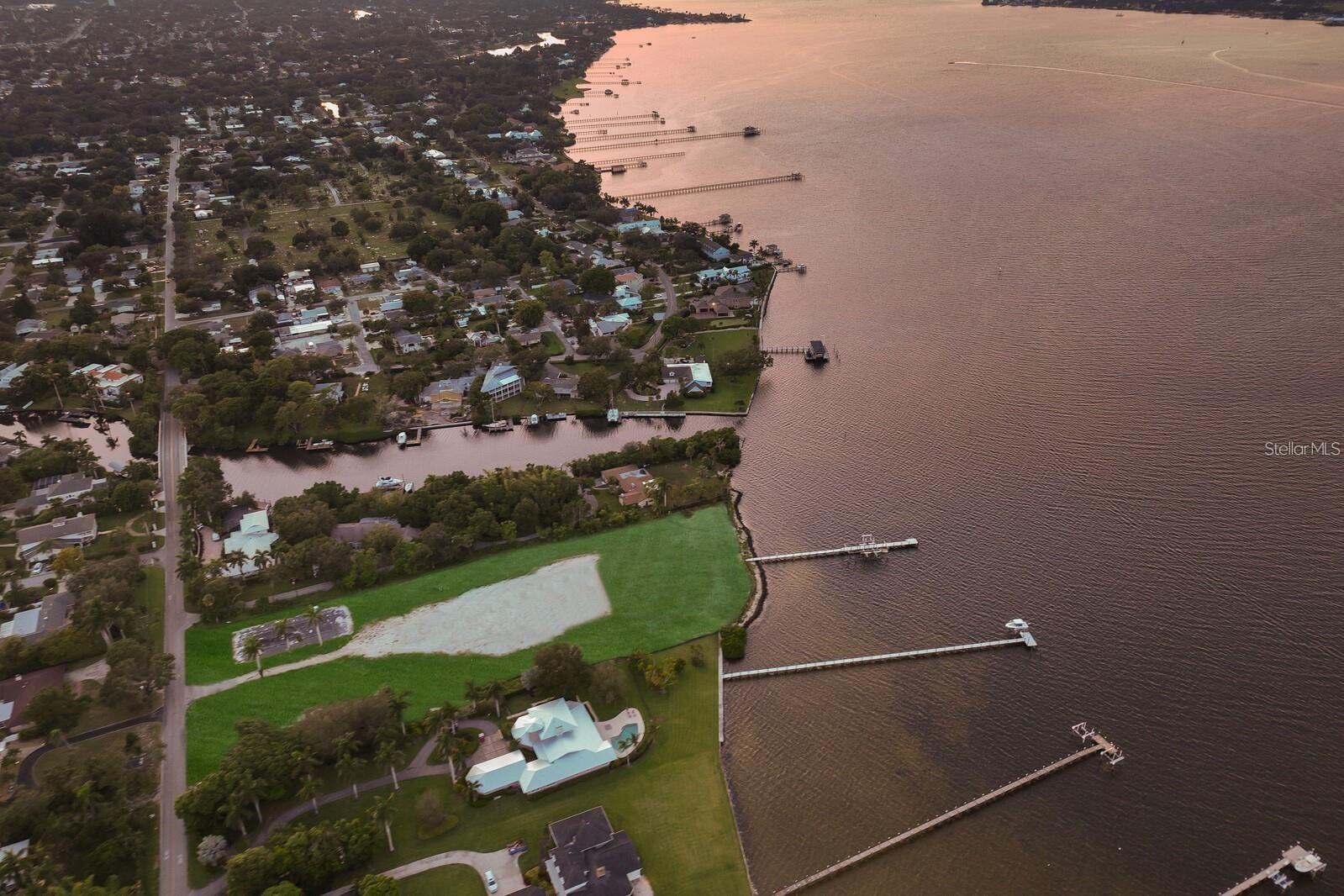 Image 5 of 10 For 3600 Riverview Boulevard
