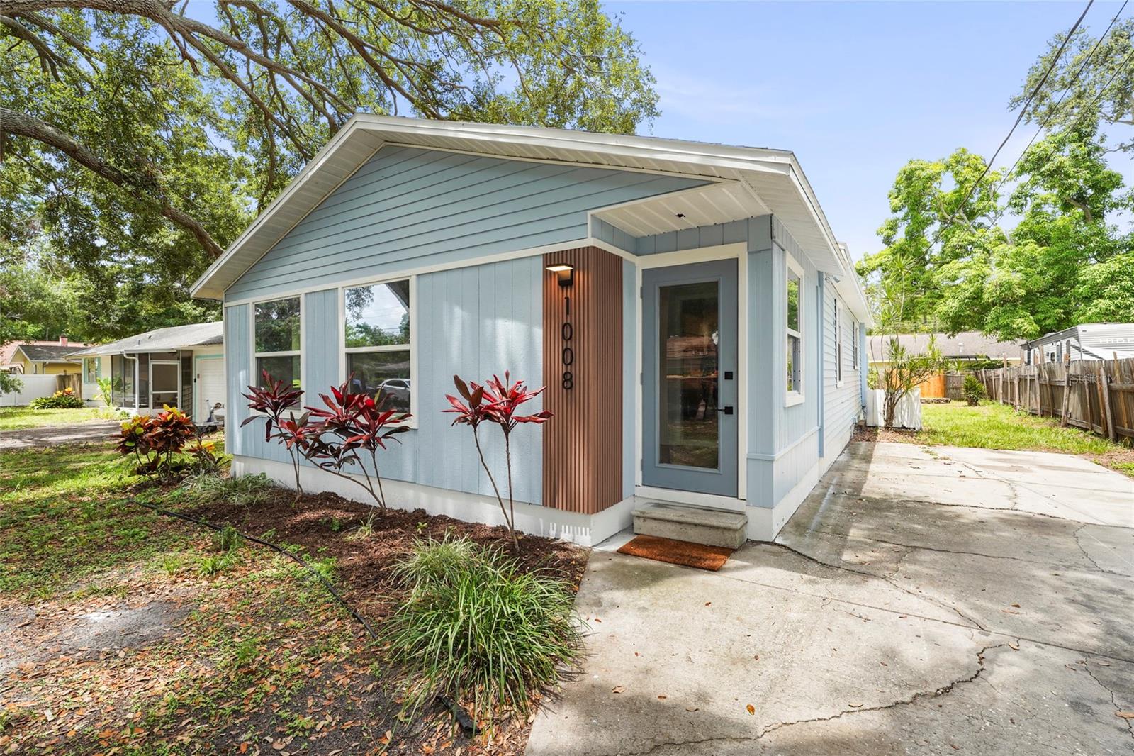 Details for 1008 37th Street W, BRADENTON, FL 34205
