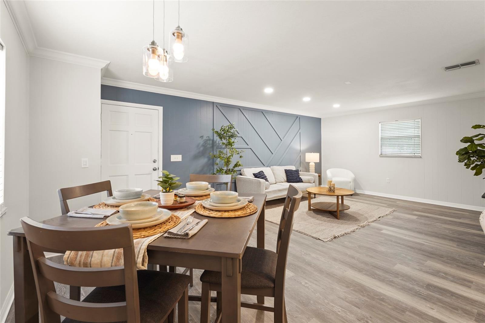 Image 10 of 35 For 1008 37th Street W