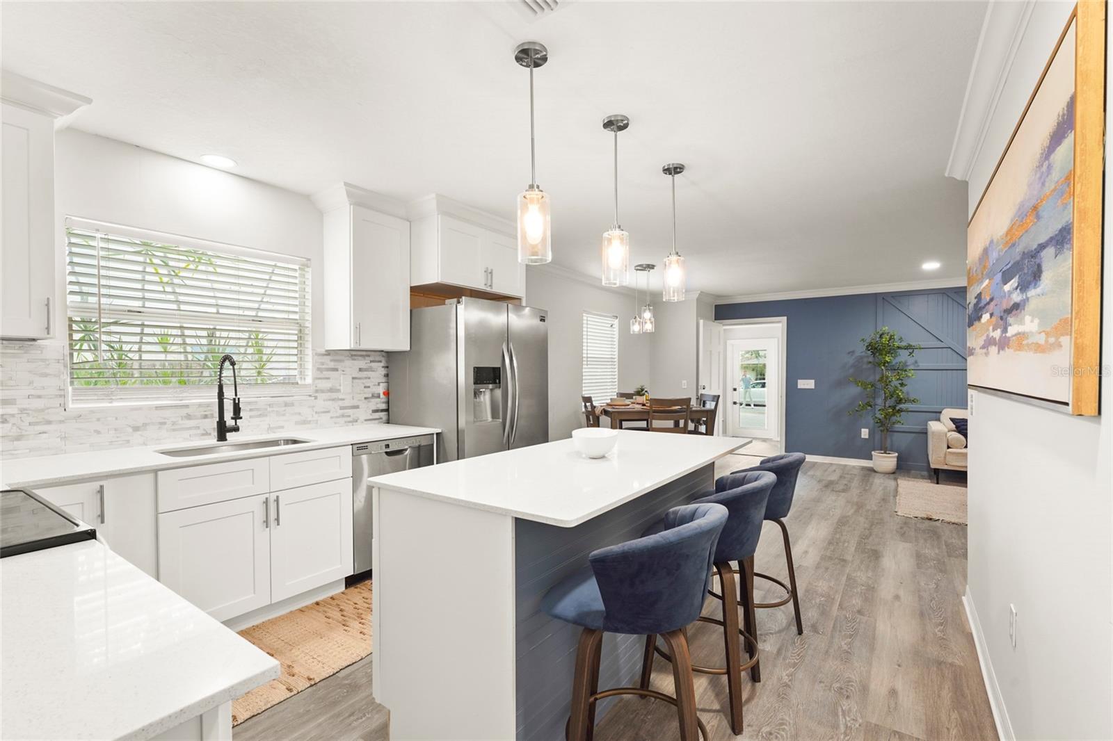 Image 12 of 35 For 1008 37th Street W