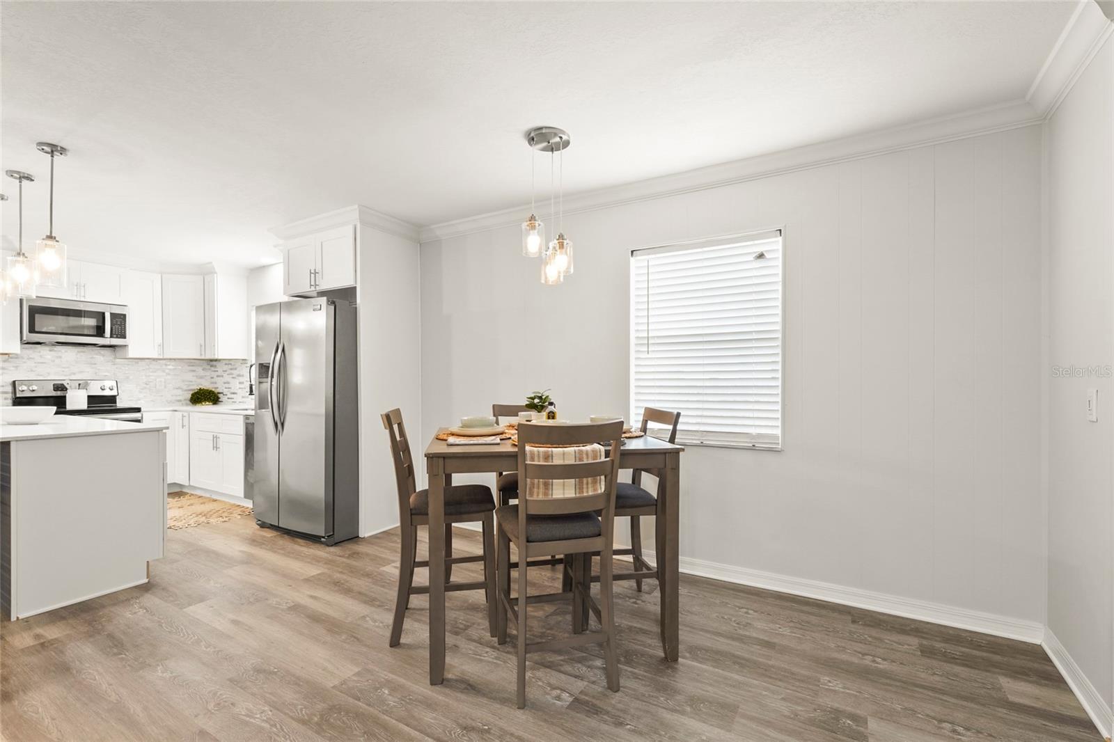 Image 18 of 35 For 1008 37th Street W